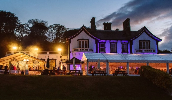 Wedding - Seamless Integration